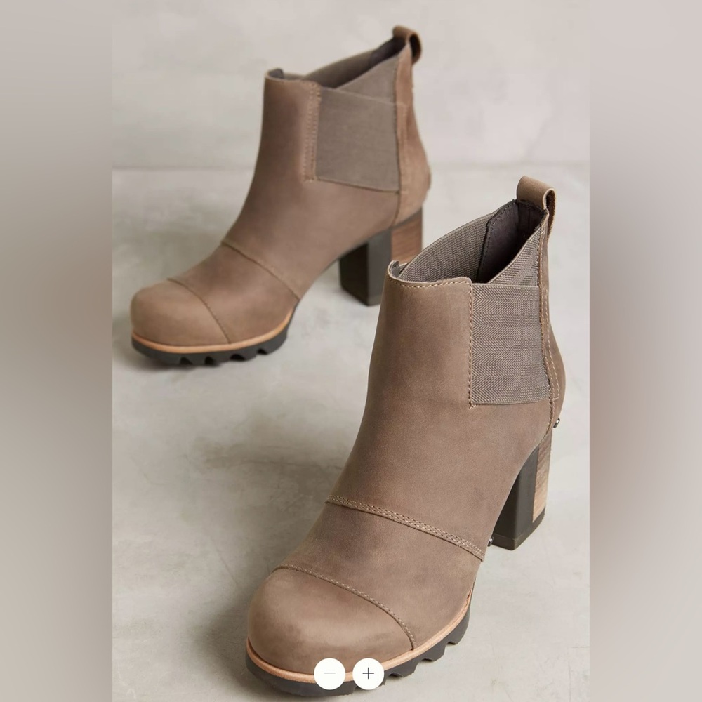 💥PRICE DROP💥 Sorel Addington Heeled Chelsea Boots (2)